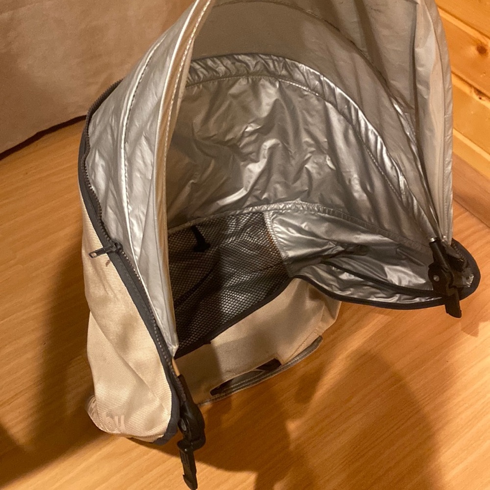 Uppababy vista v1 canopy (for toddler seat)